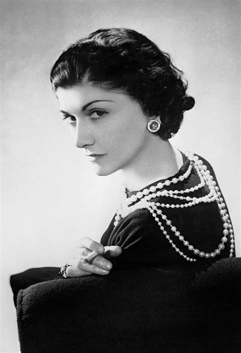 chanel wikipedia portugues|A história da Maison CHANEL .